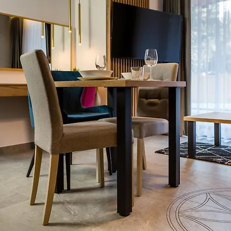 Gold Apartmenty Aparthotel