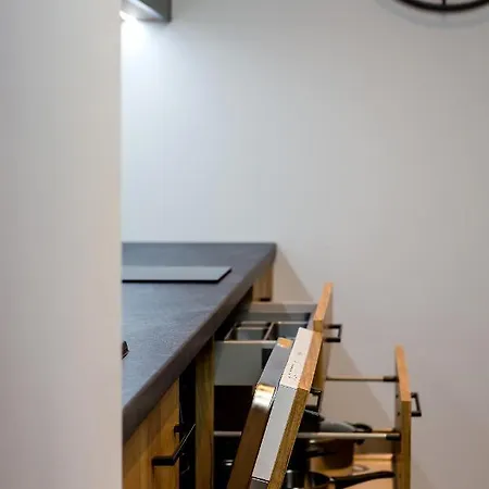 Gold Apartmenty * زاكوباني