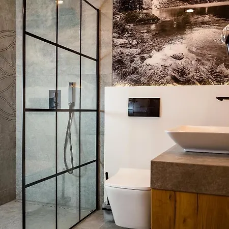 شقة فندقية Gold Apartmenty *