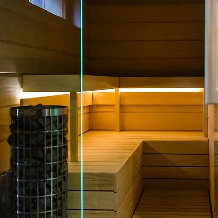 Gold Apartmenty Aparthotel