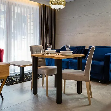 Gold Apartmenty Aparthotel