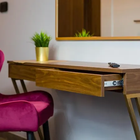 Gold Apartmenty شقة فندقية زاكوباني