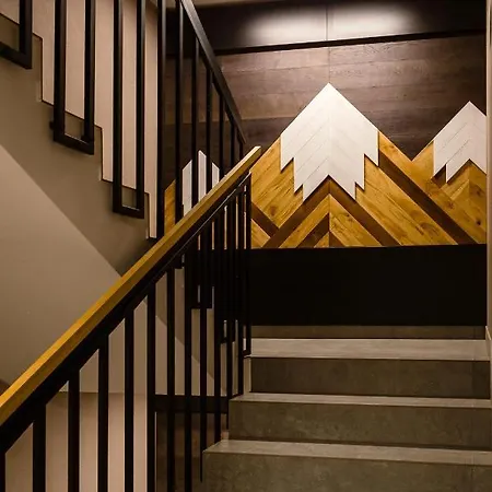 Gold Apartmenty